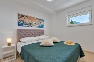 Apartments for families with children Podgora, Makarska - 11938