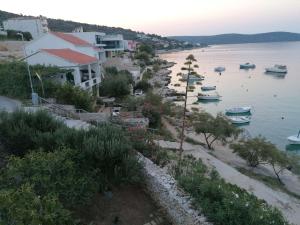 Seaside holiday house Sevid, Trogir - 23061
