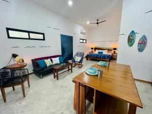 Downwind Deck Boutique Hotel