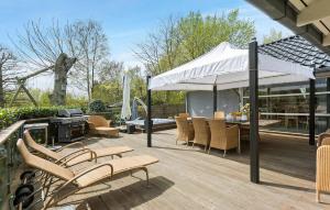 Stunning Home In Gilleleje With Sauna