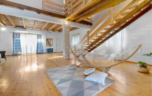 Lovely Home In Lozovac With Kitchen 