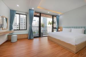 Hummer Hotel & Apartment Da Nang Beach