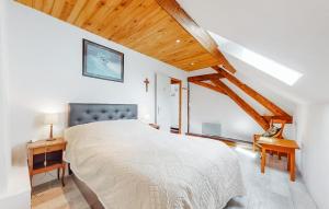 Maisons de vacances Amazing Home In Saint-Laurent-Nouan : photos des chambres