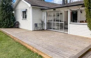 2 Bedroom Stunning Home In Bergkvara - Söderåkra