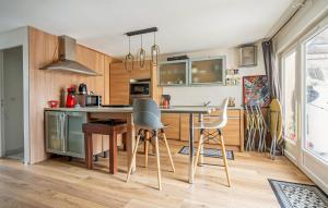 Appartements Pet Friendly Apartment In Saint-thibault-des-vig With Kitchen : photos des chambres