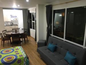 Sweet Flat