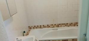 Katherine Street Sandton Walk To Mandela Square