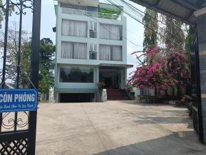 Nhà nghỉ thảo ngân