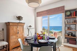 Unique sea view apartment, center, 100m2