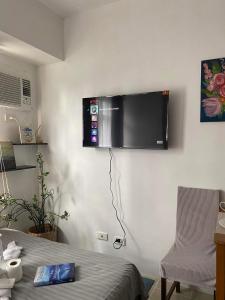 Buenbyahe Cozy Affordable Place at Urban Deca Tower along EDSA Shaw MRT walking distance in megamall