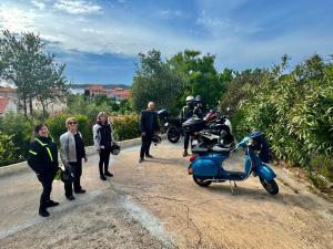 Villas Villa Montalbo vue mer avec grande terrasse & plage a proximite - ideale famille et groupe de 2 a 10 personnes : photos des chambres