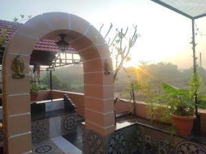 Maha Periyava Kuteeram Family Room XL Economy