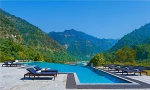 Luxury Aloha Majestic Apartments - Gupta Kāshi