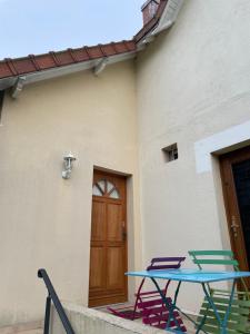 Appartements Joli studio independant et jardin : photos des chambres