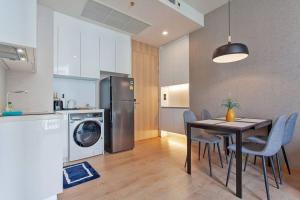 New 2-Bedroom Apartment in Asok