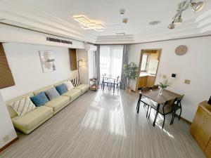 アクロス201松屋町駅 徒歩5分!!! 心斎橋地下鉄1駅 距離 ホテルリネン使用