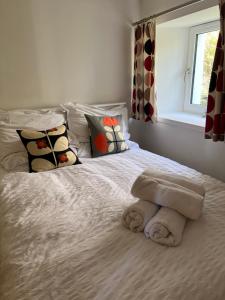 Two-Bedroom House room in Eviedale Cottages