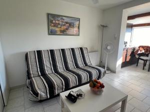 Appartements Joli studio tres clair a proximite mer pour 3 personnes : photos des chambres