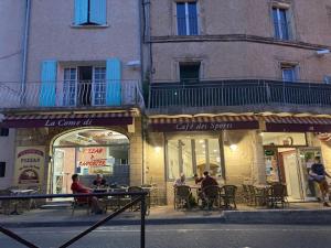 Appartements Le Petit Jardin : photos des chambres