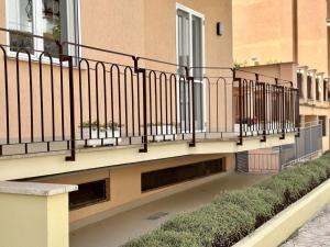 Holidaycasa Antony - Ampio terrazo a 300 mt dal mare