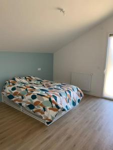 Maisons de vacances Maison de campagne, avec 3 chambres et piscine : photos des chambres