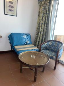 Domina coral bay Beach and lake direct view 3