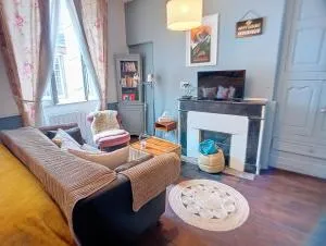 Les Glycines Oloron - Précilhon