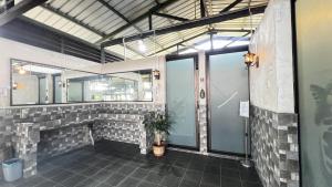 Leafty Lodge 绿叶小屋 - Mountain Top Fairy-Style Dormitory Beds at Eco Valley Retreat Balung 豐之谷