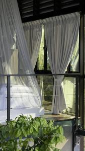 Leafty Lodge 绿叶小屋 - Mountain Top Fairy-Style Dormitory Beds at Eco Valley Retreat Balung 豐之谷