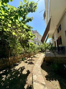 Bora Rooms