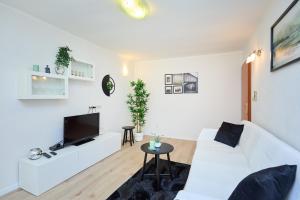 Apartment Promenada- 4pax with Parking