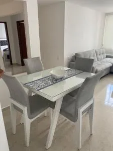 Acogedor apartamento buena ubicacion - Suratá