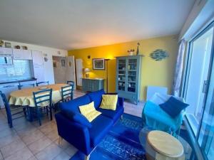 Quiberon : Triplex 73m² avec WiFi, 6 pers, 2 chambres - FR-1-478-80