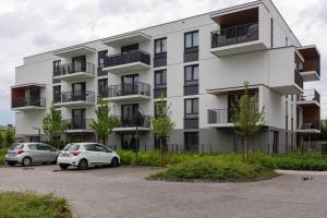 White Apartment in Warsaw Bemowo