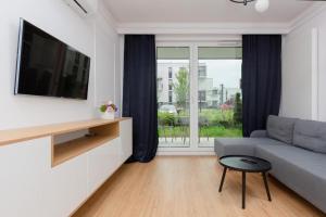 White Apartment in Warsaw Bemowo