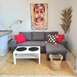 Sunny Ocean View apartment