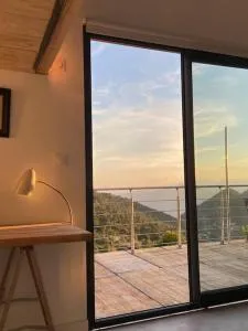 The Cube - Castillon