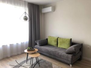 *HOT* Main Square Brand New Luxury Apartment