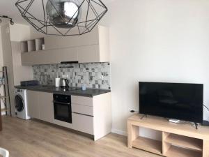 *HOT* Main Square Brand New Luxury Apartment