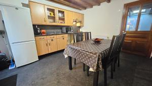 Maisons de vacances Maison berrichonne 4 pers : photos des chambres