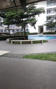 Grace Residences 1 Bedroom Pool View near BGC and McKinley 0607