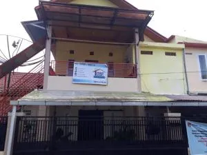 Haji Tasman's Homestay - Bukittinggi