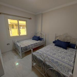 Sunny Apartment Northern lotus New Cairo