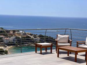 Villa con piscina sobre la Almadrava