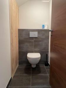 Villa con piscina sobre la Almadrava