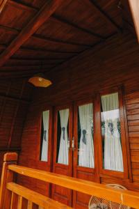 Villa Rumah Kayu Lovina