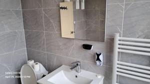 B&B / Chambres d'hotes VILLULA : Petite Chambre Double