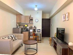 Hana Inn at Avida Riala Tower3 IT Park 12