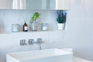 The Old Wine Merchants House