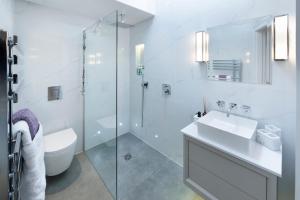 The Old Wine Merchants House